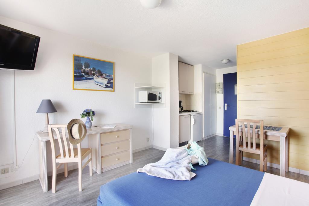 Residence Odalys Les Hauts De Balaruc מראה חיצוני תמונה